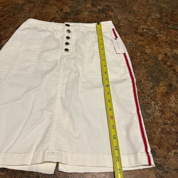 Anthropologie Pilcro White Denim Skirt w/ Red Striped Button Fly Size 0 NWT $98 - Picture 9 of 10